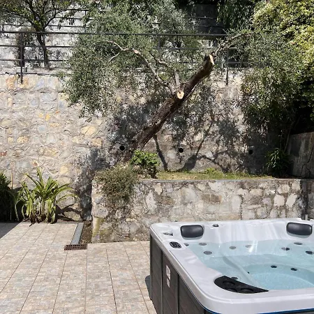 Vista Mare 2b/b2 With Jacuzzi Apartmán